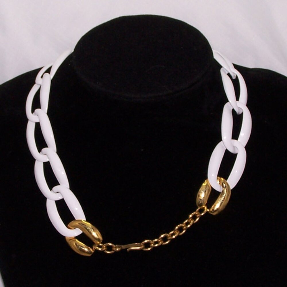 VTG-Monet 1990's White Enamel Large Link Choker. 16" - Picture 2 of 5